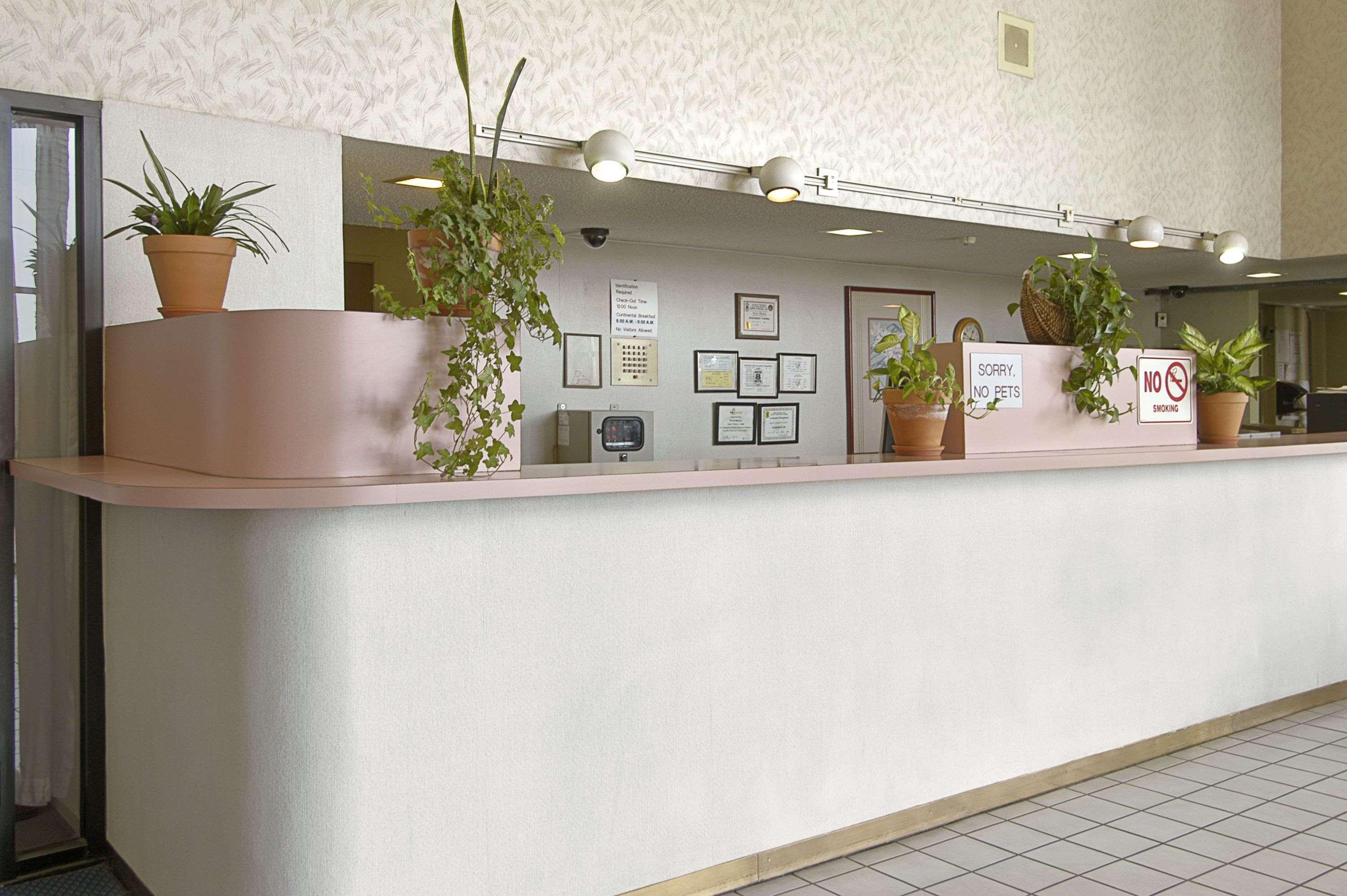 Travelodge By Wyndham Commerce Los Angeles Area Esterno foto